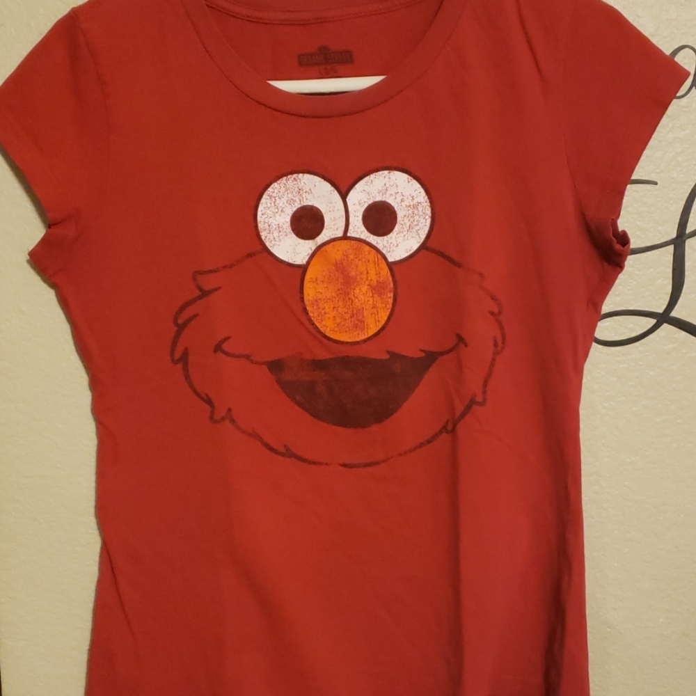T shirt